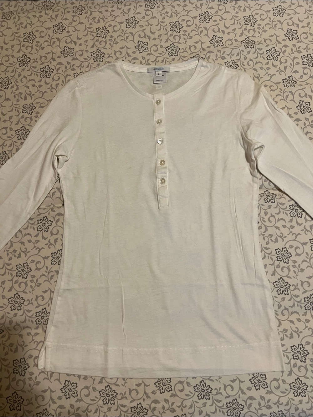 Aeve Women's White Long-Sleeve Henley Top